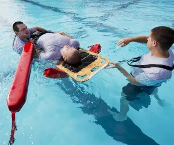 lifeguard training in water